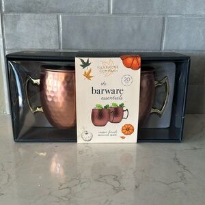 Set of 2  20 ounce copper finish Moscow mule cups with gold handle